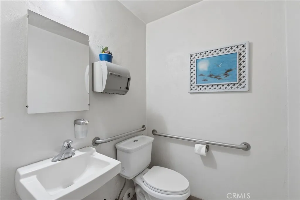 Additional image 87 of 2268 N. Long Beach Blvd, Long Beach, CA 90806