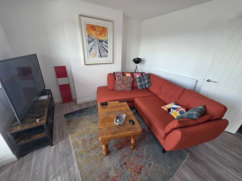 Additional image 2 of 2 bed flat to rentGloucester Road North, Bristol BS7