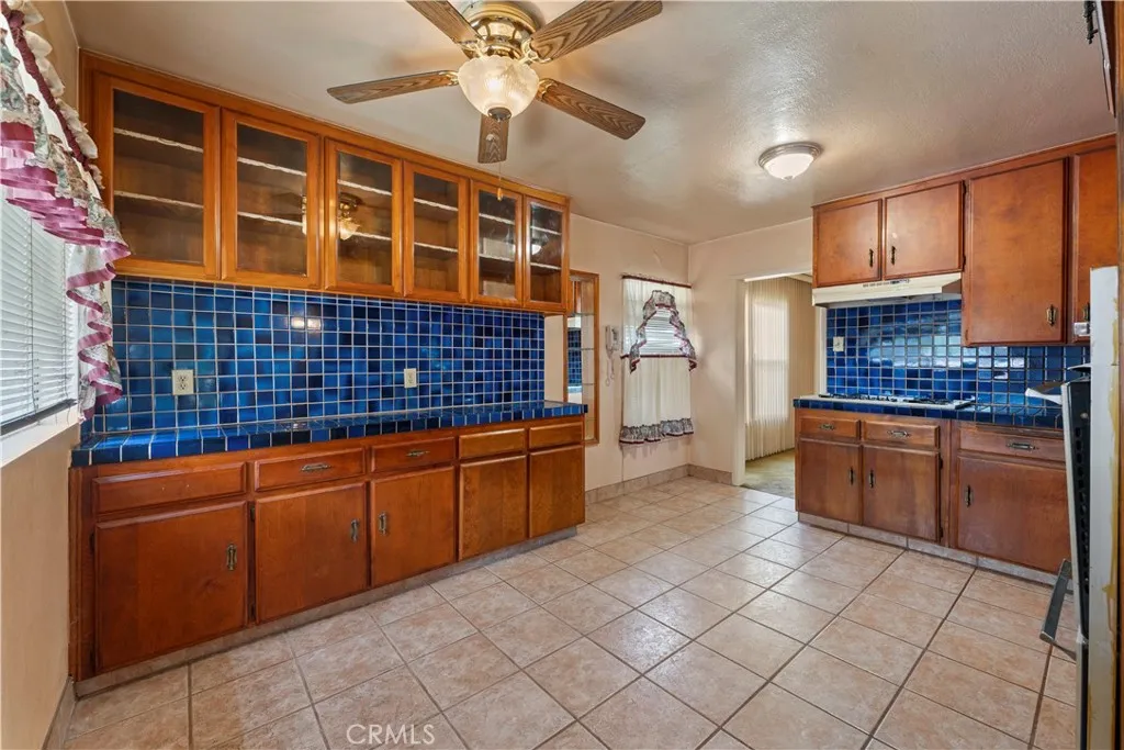 Additional image 6 of 10425 Pace Ave, Los Angeles, CA 90002