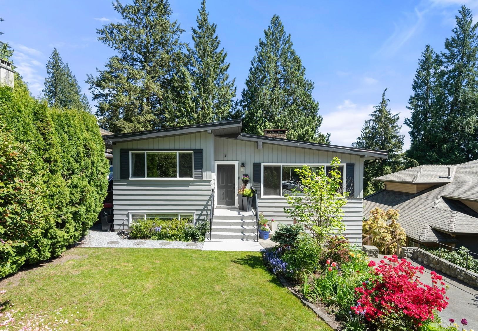 3642 Sykes Road, North Vancouver, BC, V7K 2A7