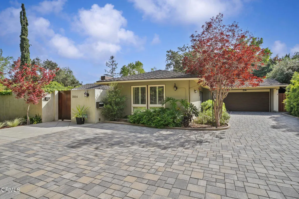 Additional image 2 of 2004 Glenview Terrace, Altadena, CA 91001