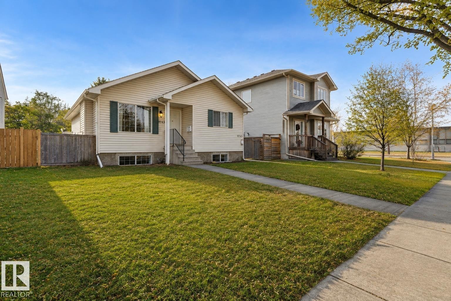 Additional image 7 of 9745 71 Avenue NW, Edmonton, AB, T6E0W5