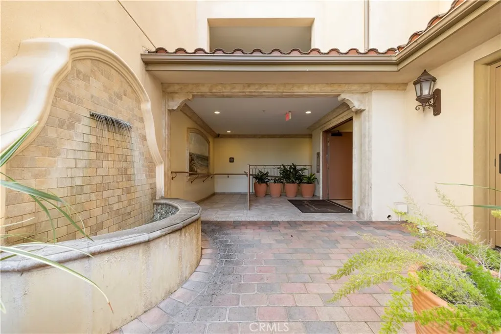 Additional image 120 of 401 Bernard Street Unit 409, Costa Mesa, CA 92627
