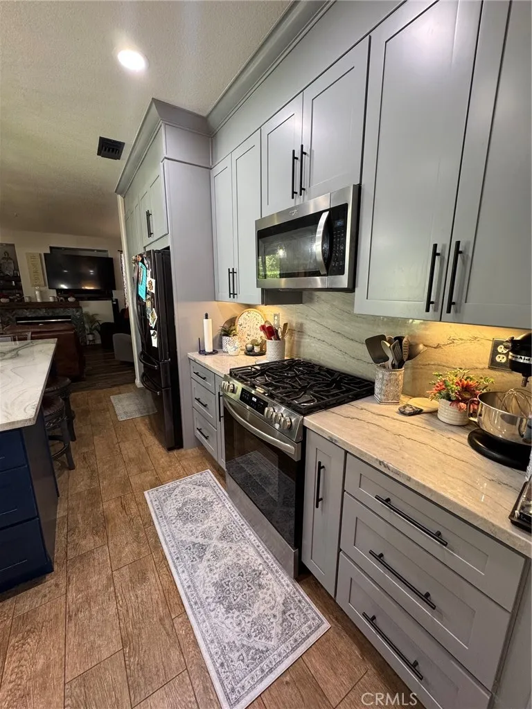 Additional image 87 of 5392 Bullpen Drive, Fontana, CA 92336