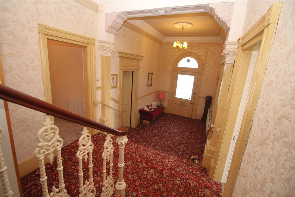 Additional image 4 of 4 bed flat for saleEldon Street, Greenock PA16