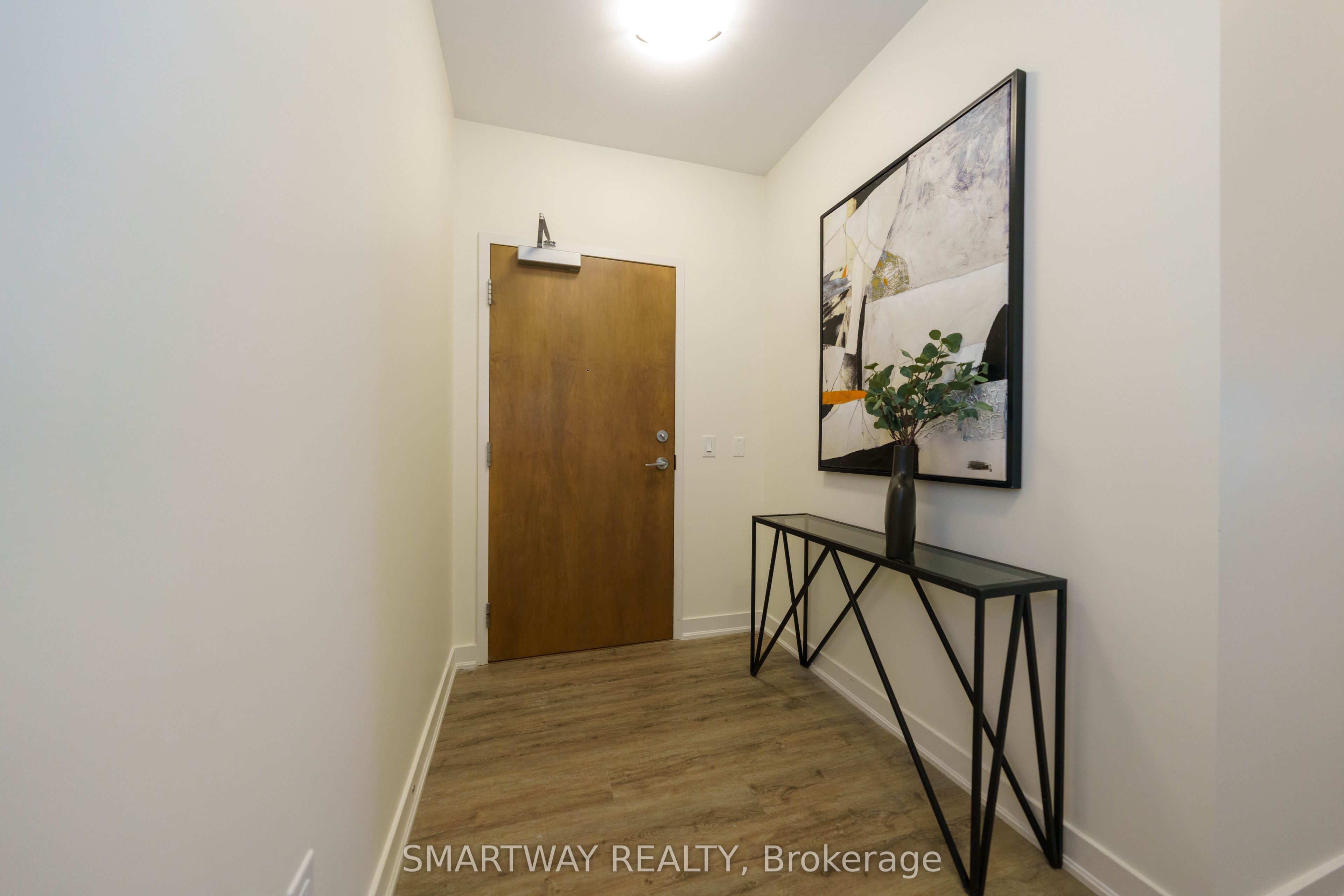 Additional image 4 of 203-340 Plains Road E, Burlington, ON, L7T 0C2
