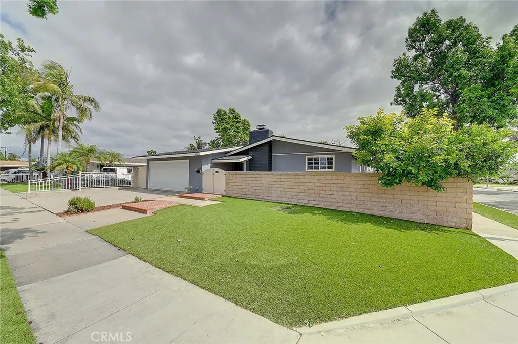 Additional image 58 of 2044 W Spruce Avenue, Orange, CA 92868