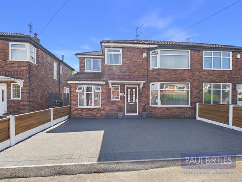 Clevedon Avenue, Urmston, Trafford M41