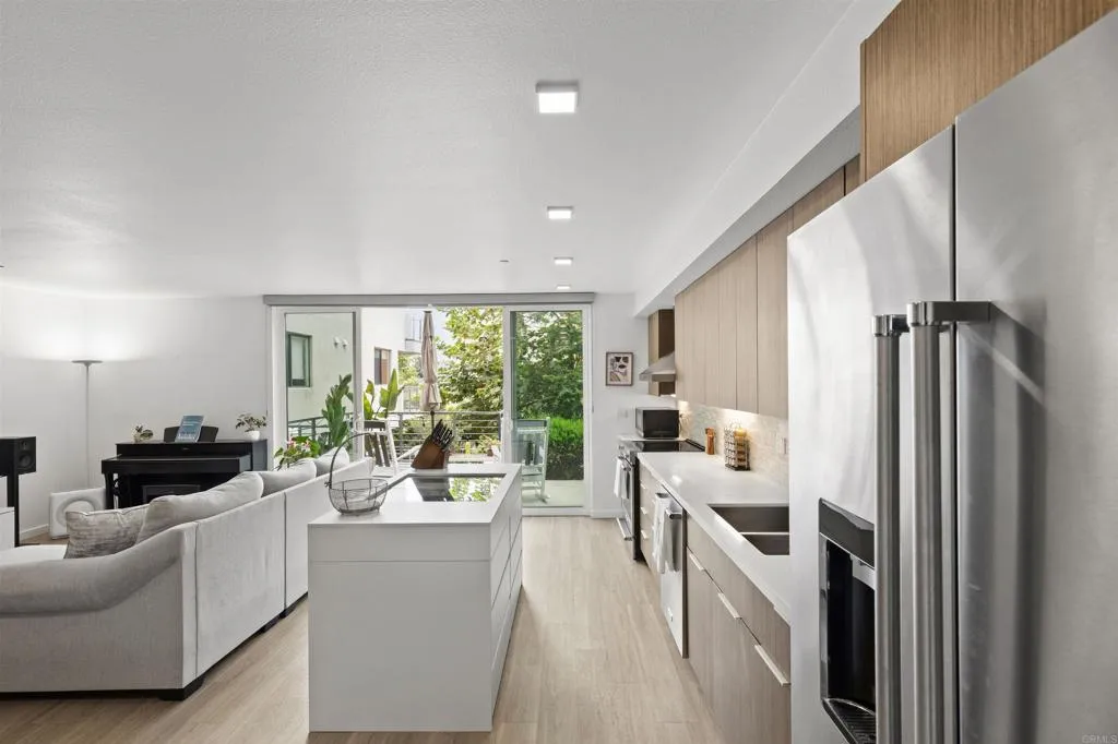 Additional image 3 of 2885 B Street, San Diego, CA 92102