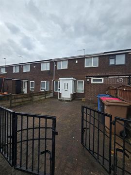 Greenstone Drive, Salford M6