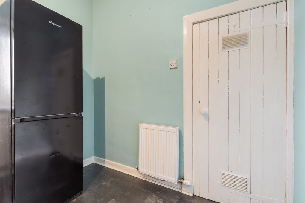 Additional image 10 of 2 bed flat for saleLimetree Drive, Clydebank G81