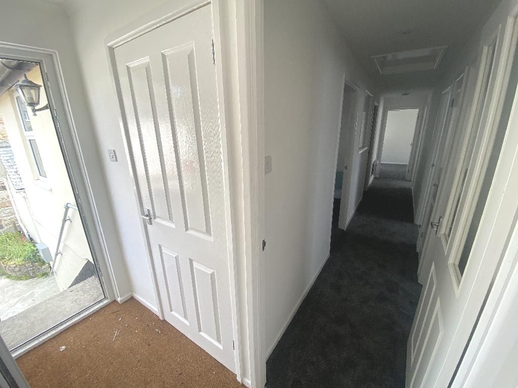 Additional image 2 of 3 bed flat to rentTrevarrack Noweth, Gulval, Penzance TR18