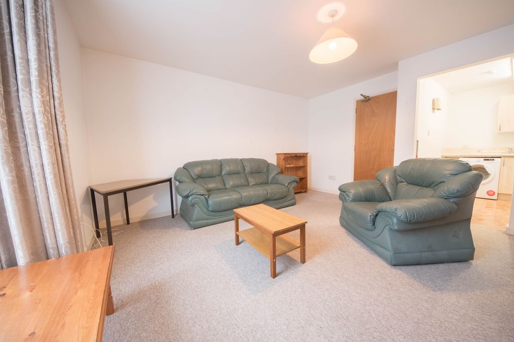 Additional image 2 of 2 bed flat to rentNorth Parade, Aberystwyth SY23