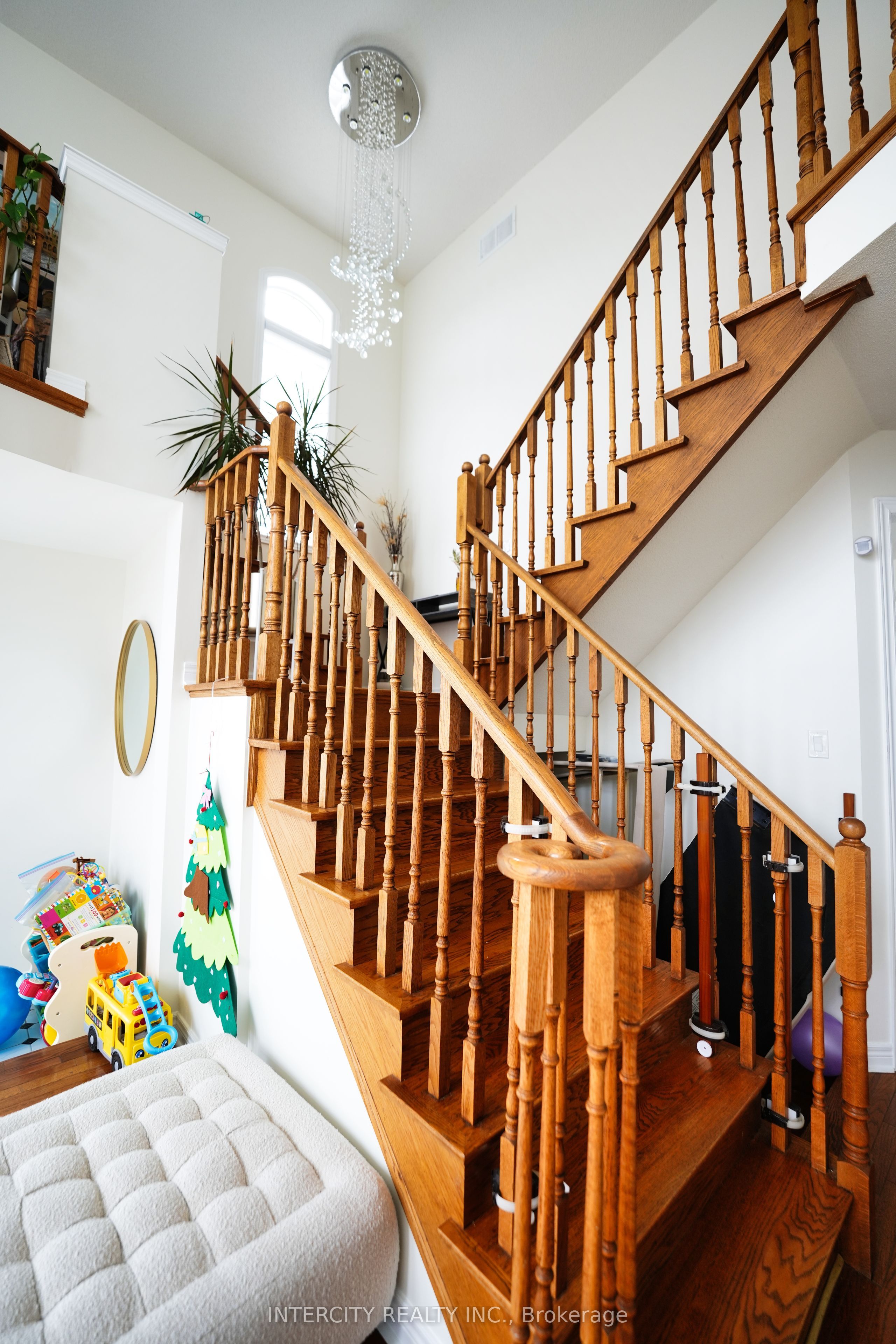 1 Pape Drive, Brampton, ON, L6R 0G4 photo 5