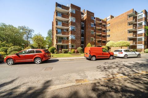 Talbot Close, Bassett, Southampton, Hampshire SO16