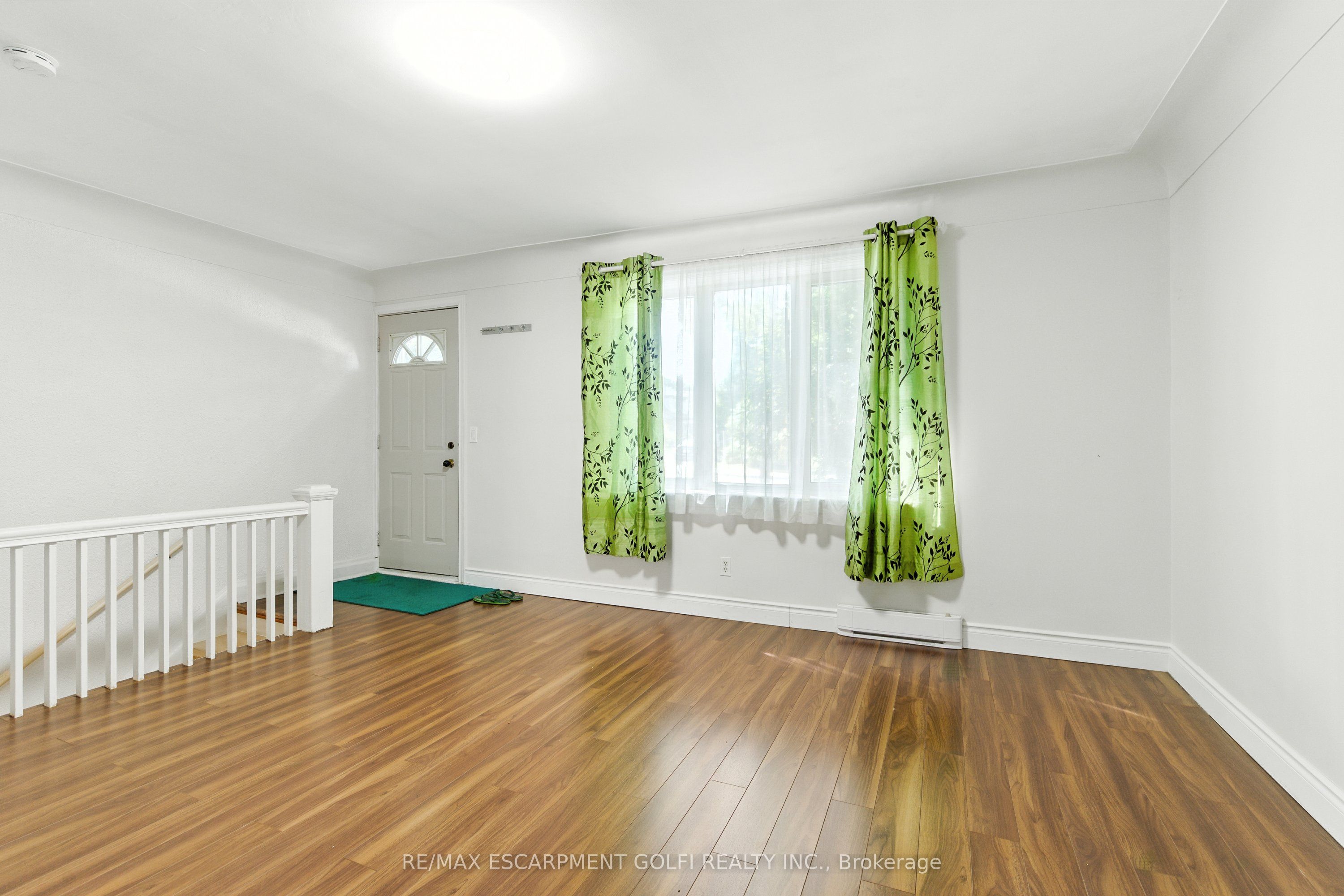 Additional image 3 of 24 Macklin Street N, Hamilton, ON, L8S 3S1