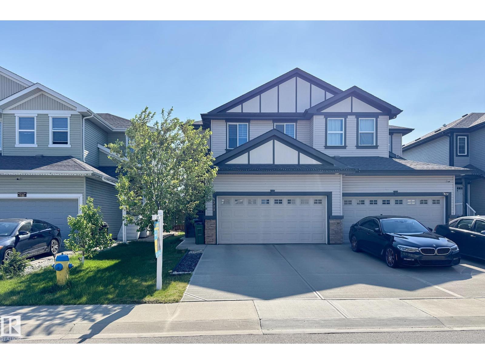 1221 27 Street NW, Edmonton, AB, T6T2J3