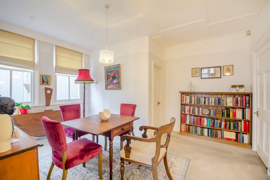 Additional image 6 of 4 bed semi-detached house for saleKing Edward Avenue, Mansfield NG18