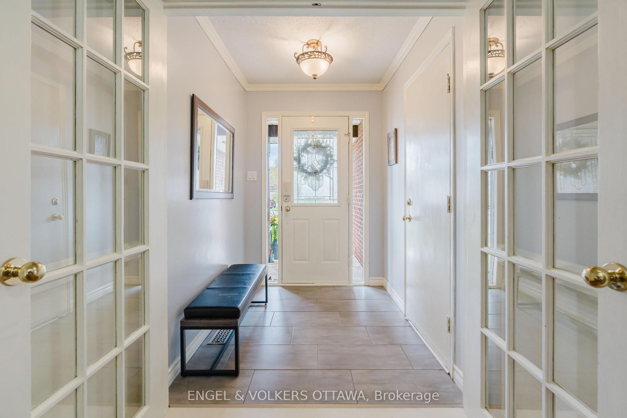 Additional image 3 of 30 Huntings End Avenue, Ottawa, ON, K2M 1R3