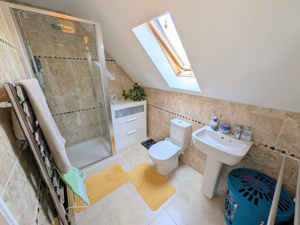 Additional image 14 of 4 bed semi-detached house to rentCefn Adda Close, Newport NP20