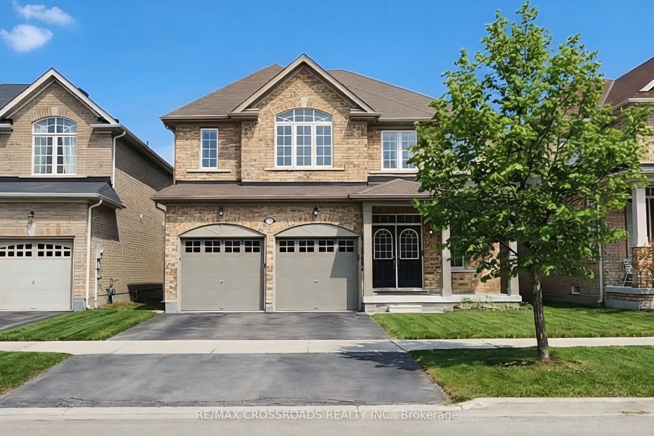 29 Lampkin Street, Georgina, ON, L0E 1R0