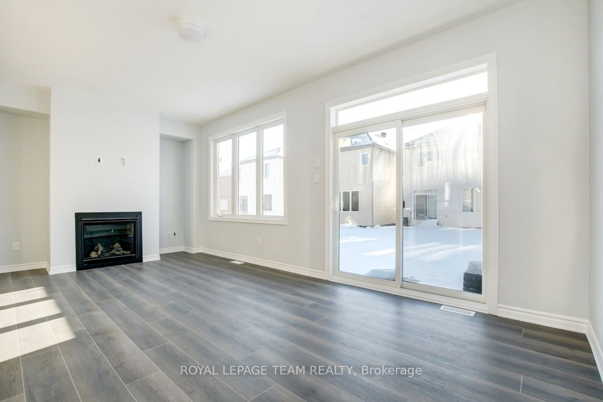 Additional image 5 of 21 Bermondsey Way, Ottawa, ON, K2S 2Y7