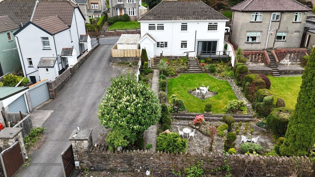 Additional image 2 of 5 bed detached house for saleHighmeade Vicarage Road, Tonypandy, Rhondda Cynon Taff CF40