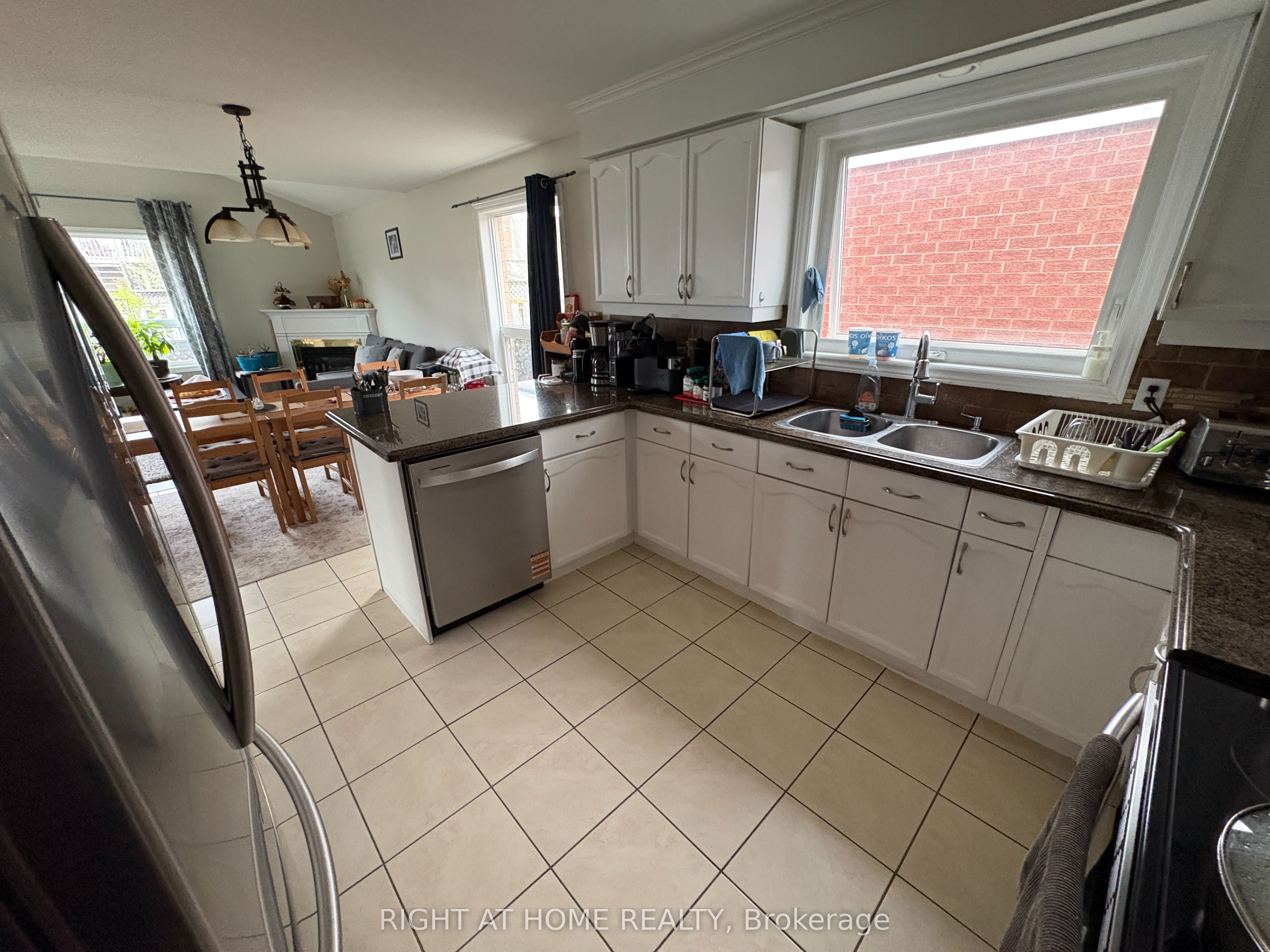 Additional image 4 of 176 Starwood Drive, Guelph, ON, N1E 7G3
