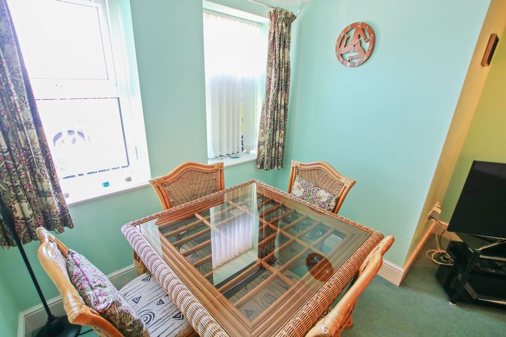 Additional image 12 of 2 bed flat for sale2 Erinville, The Promenade, Port Erin IM9