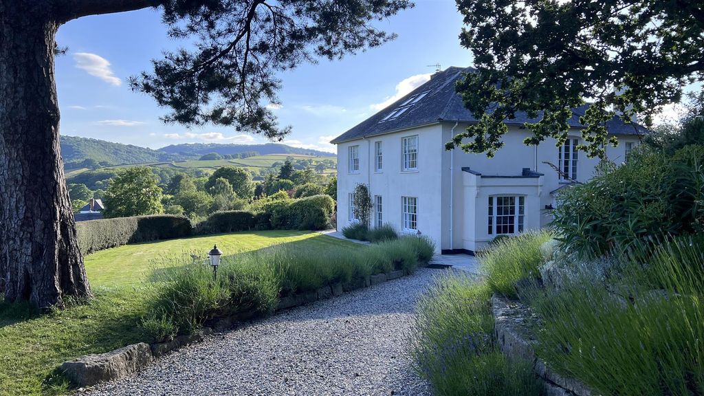 Additional image 2 of 5 bed detached house for saleDunsford, Exeter EX6