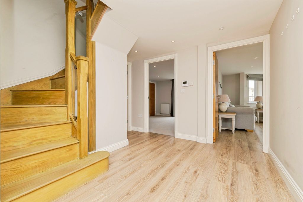 Additional image 10 of 4 bed penthouse for saleFleet Avenue, Hartlepool TS24