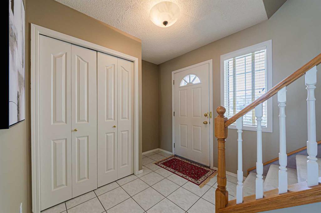 Additional image 4 of 12 Hampstead Gardens NW, Calgary, AB, T3A 5Y4