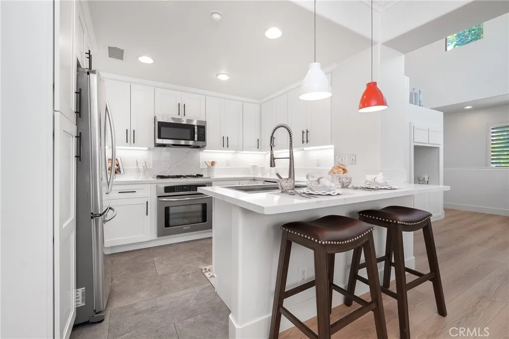 Additional image 10 of 191 Lockford, Irvine, CA 92602
