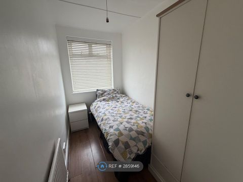Cumberland Avenue, Welling DA16, Room to rent