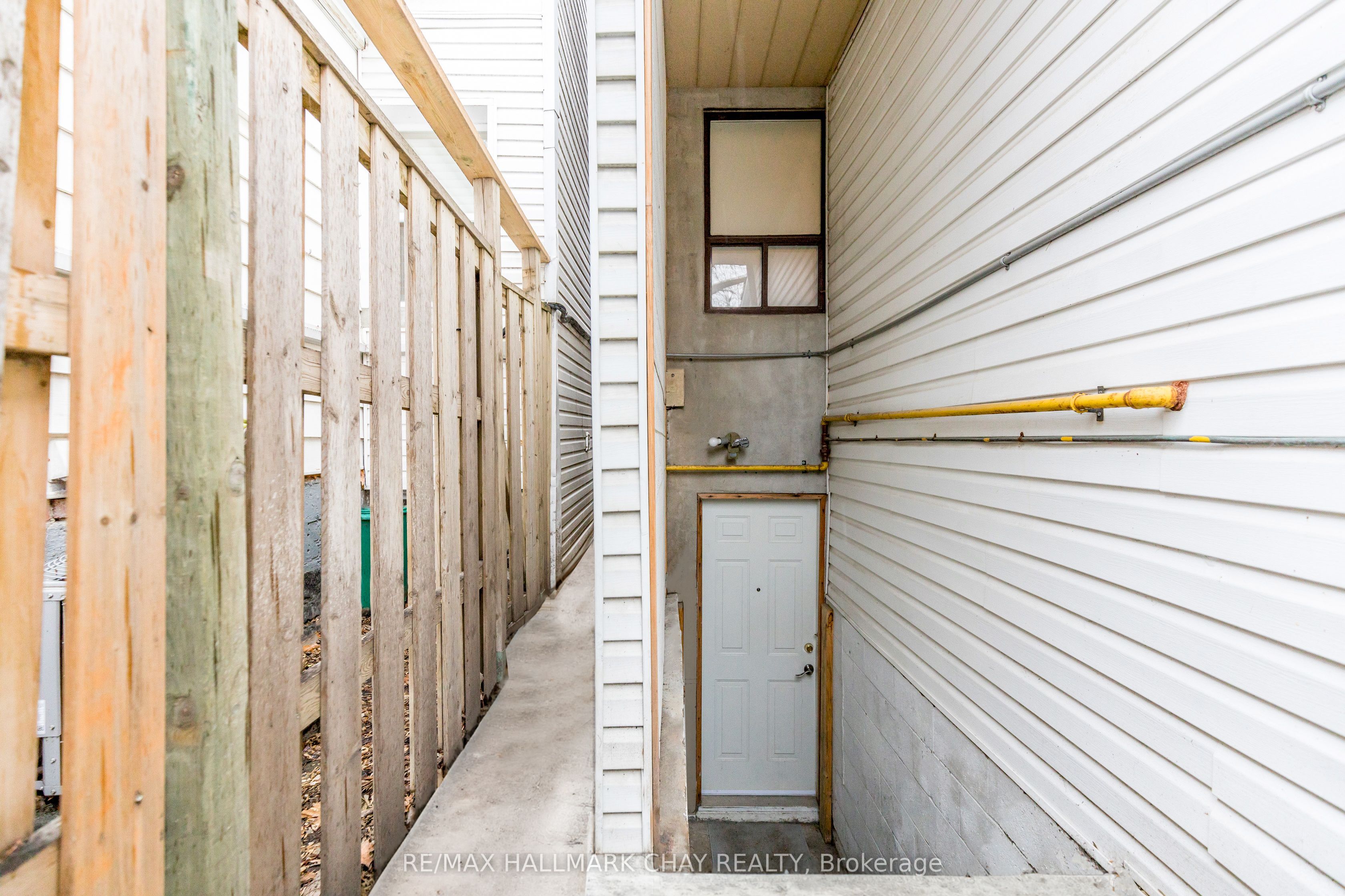 Additional image 2 of Lower-80 Rushbrooke Avenue, Toronto, ON, M4M 3A9