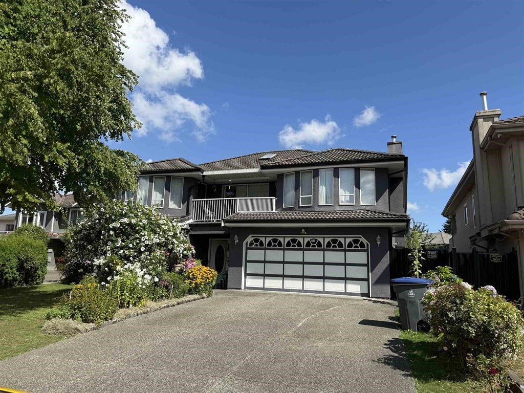7688 120a Street, Surrey, BC, V3W 1J4