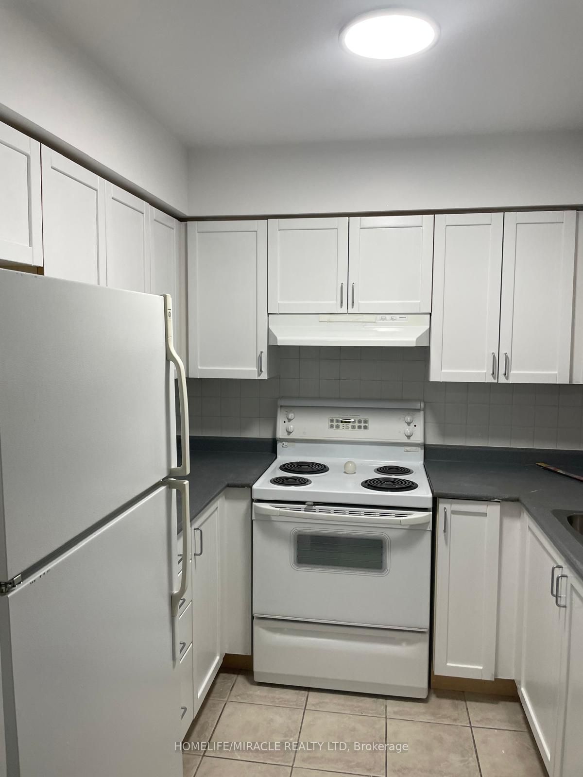 Additional image 5 of PH 201-35 Finch Avenue E, Toronto, ON, M2N 6Z8