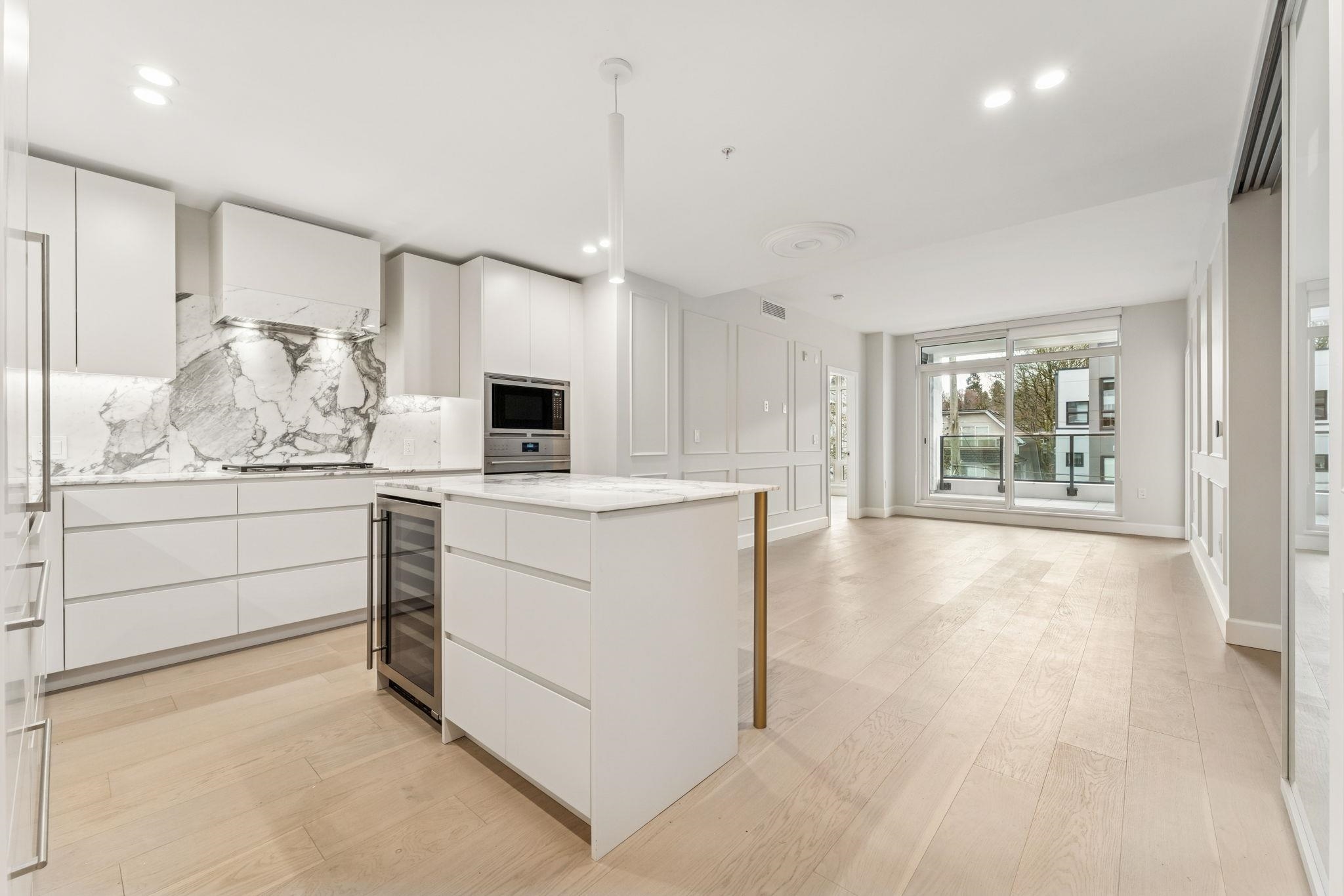304-3668 10th Avenue W, Vancouver, BC, V6R 2G3