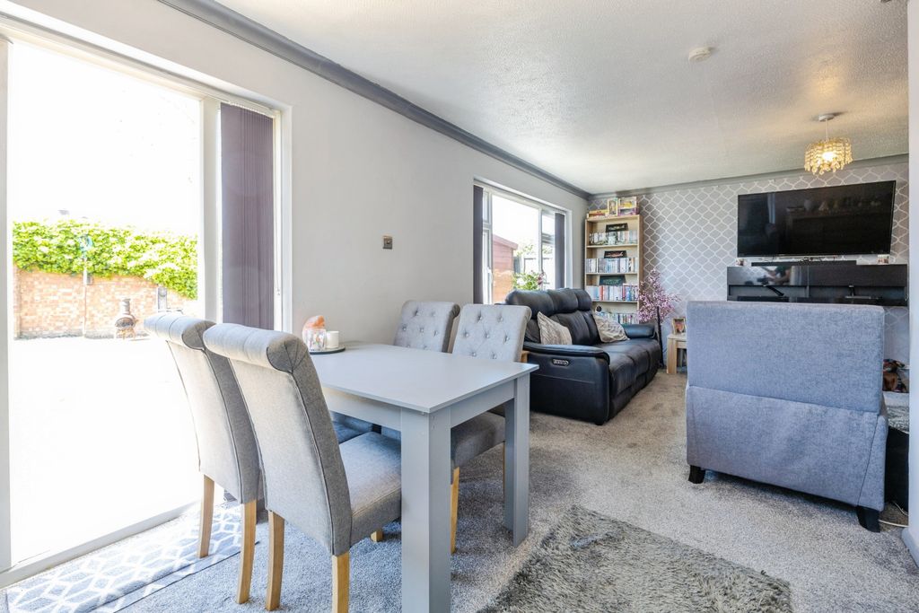 Additional image 8 of 4 bed detached house for saleHeysham Close, Lincoln LN5