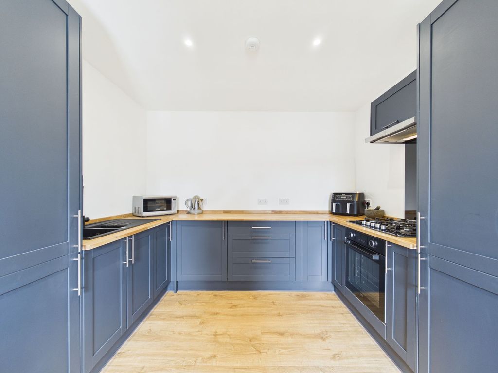 Additional image 3 of 2 bed flat for sale4 South Park Court, Coulter Road, Biggar ML12
