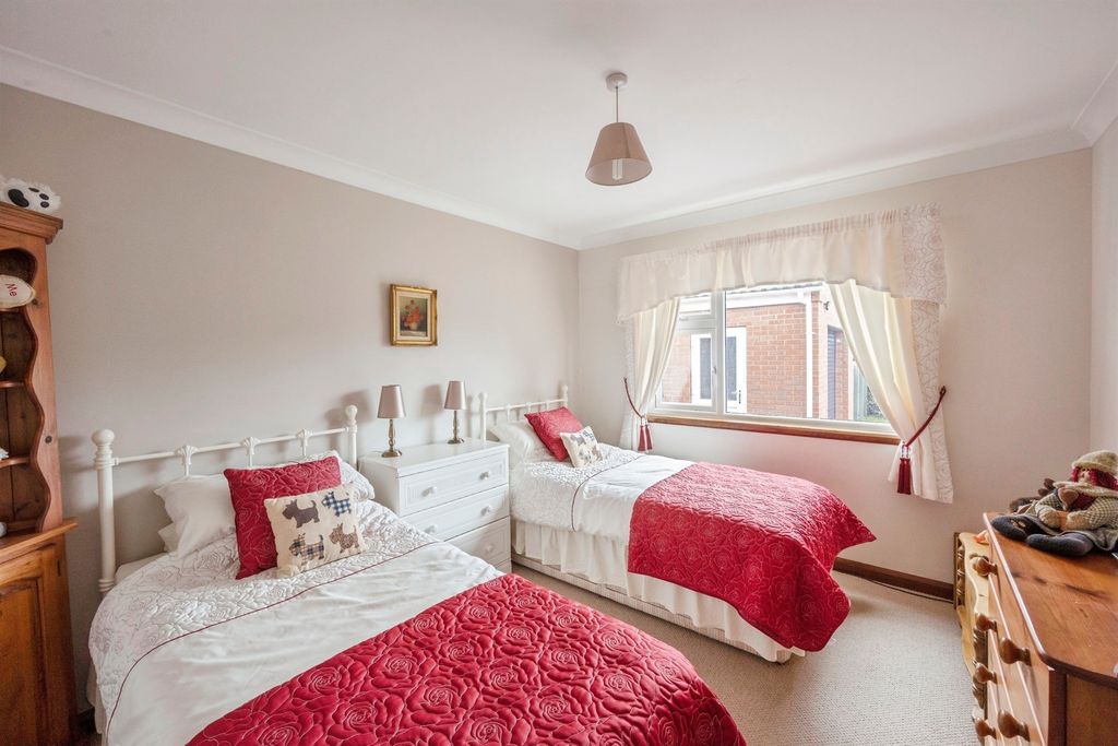 Additional image 12 of 4 bed detached bungalow for saleHigh Street, Broughton, Brigg DN20