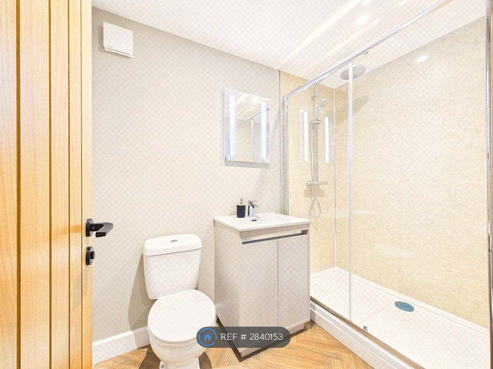 Additional image 30 of 5 bed terraced house to rentLincoln Close, Tewkesbury GL20