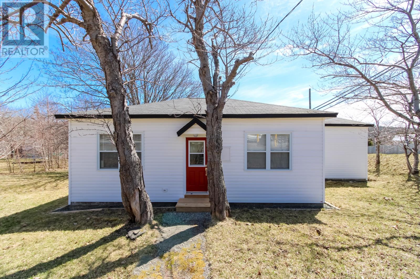311 Topsail Road, St. John's, NL, A1E2B4