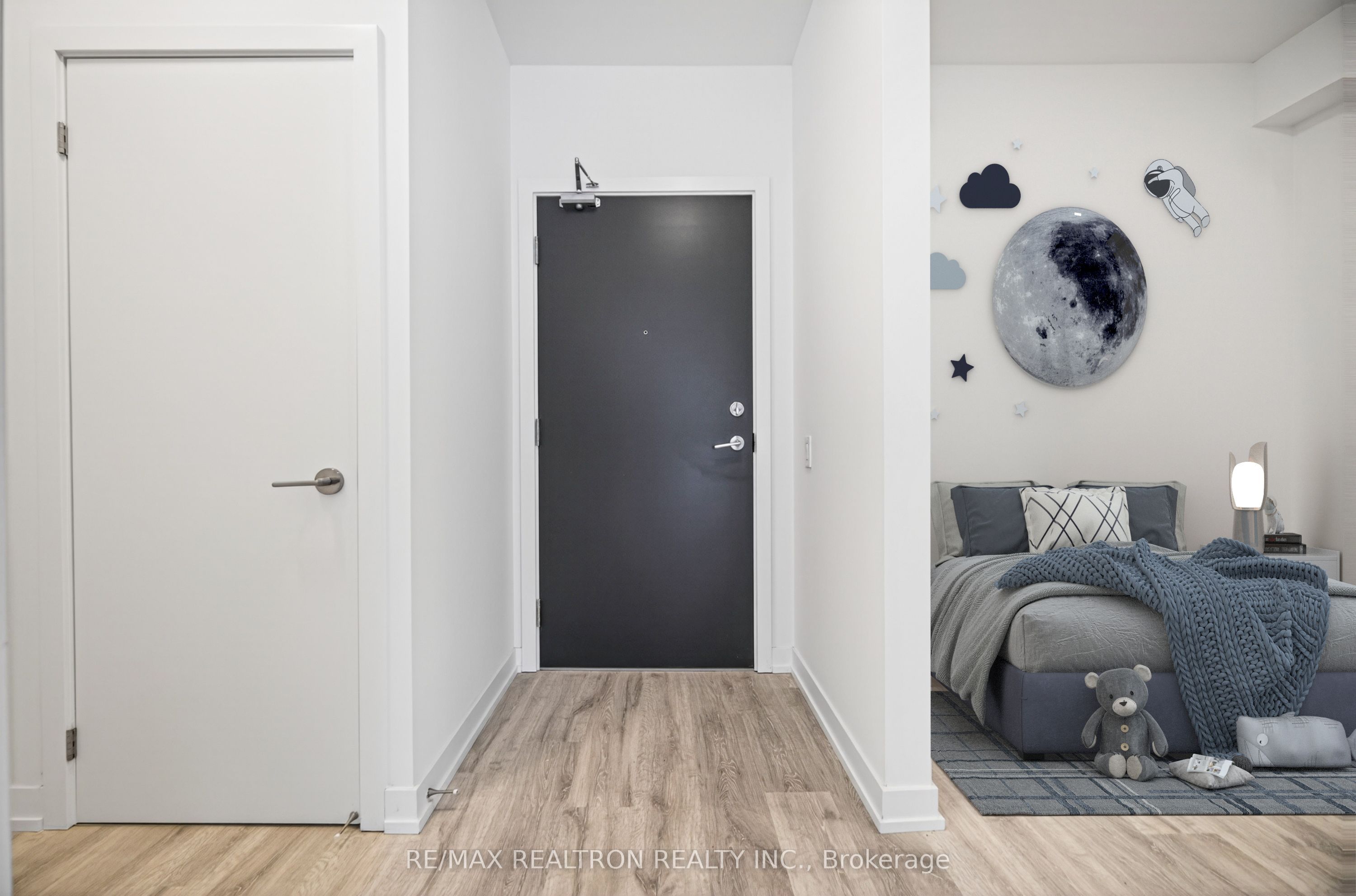 Additional image 6 of 704-8 Olympic Garden Drive, Toronto, ON, M2M 0B9