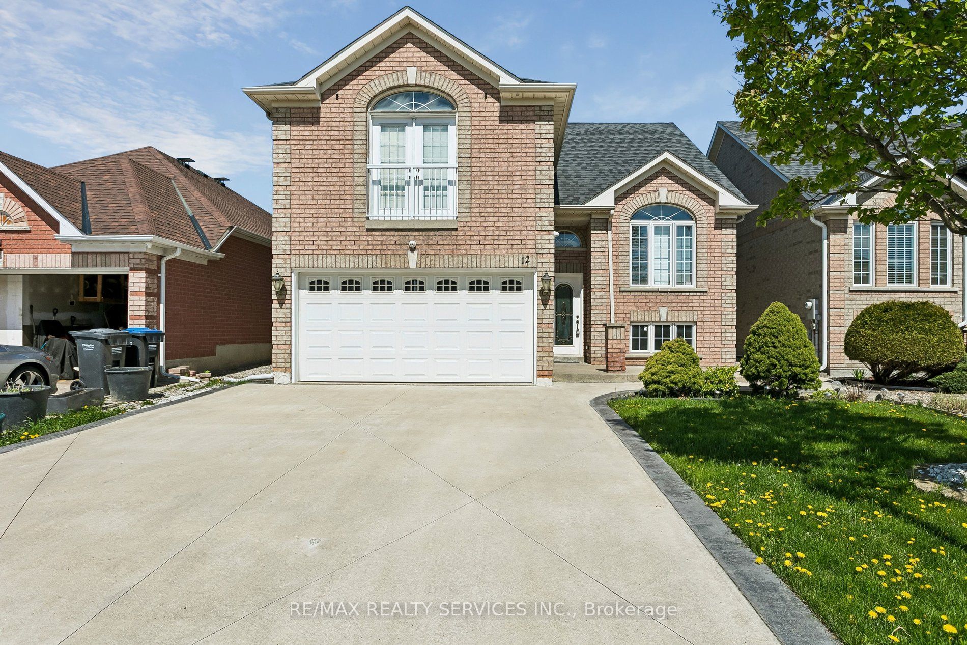 12 Goldie Avenue, Brampton, ON, L7A 2C8