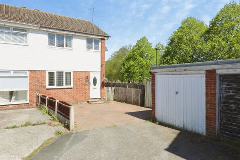 Brier Close, Waterthorpe, Sheffield S20