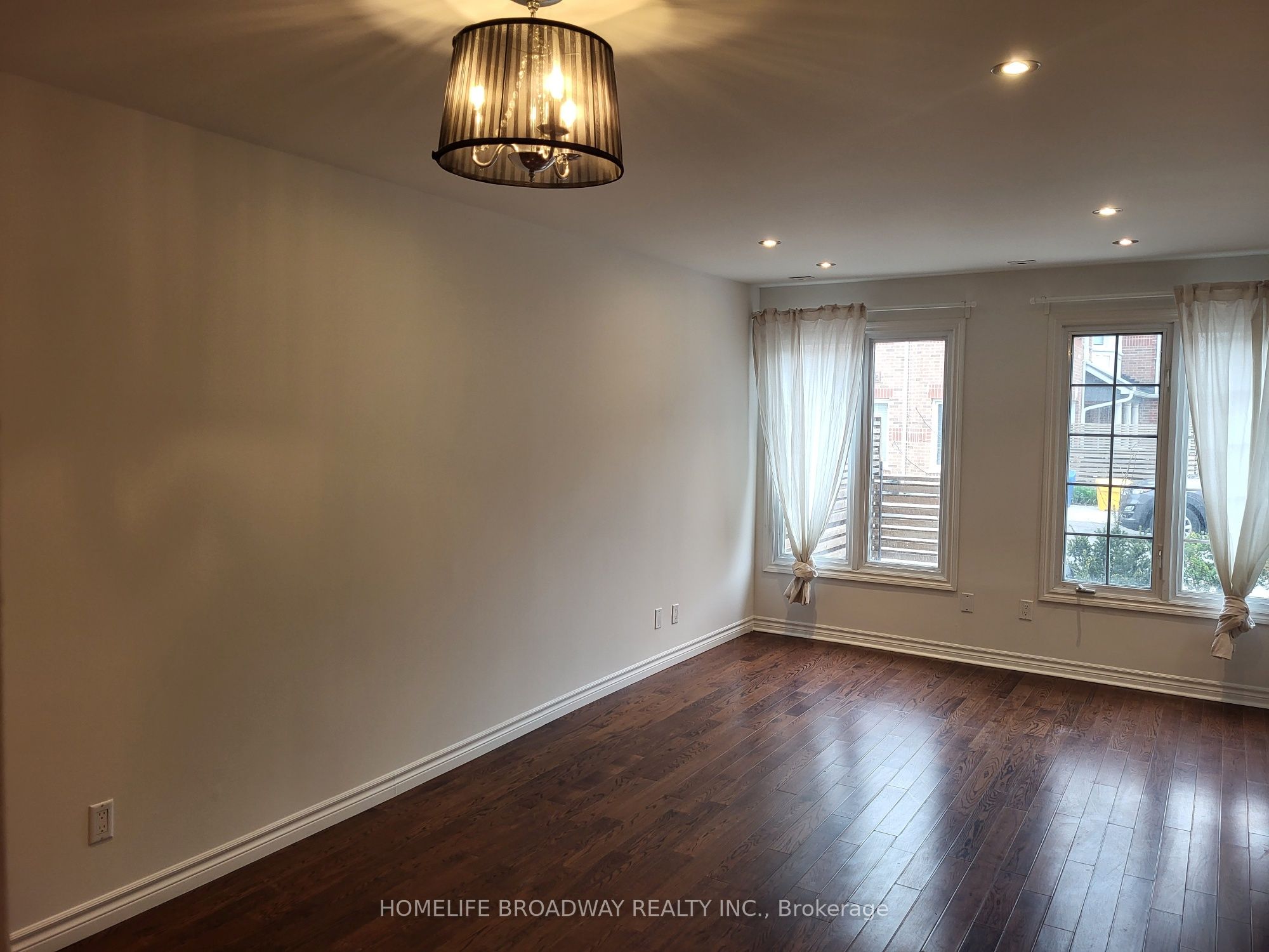 44-151 Townsgate Drive, Vaughan, ON, L4J 8J7 photo 4