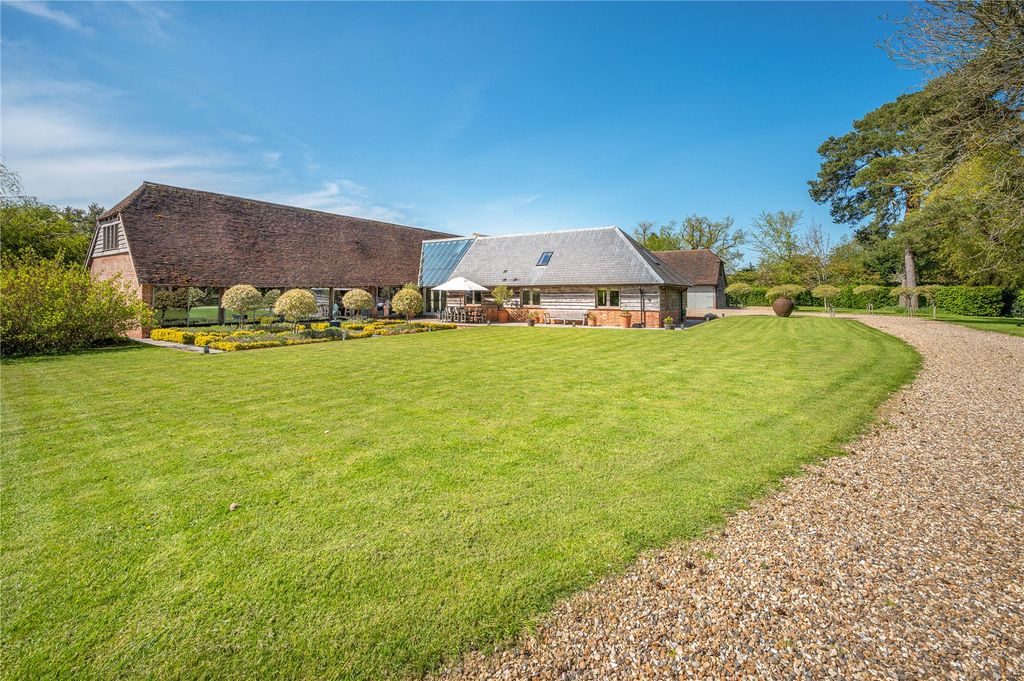 5 bed detached house for saleOld Burghclere, Newbury, Hampshire RG20