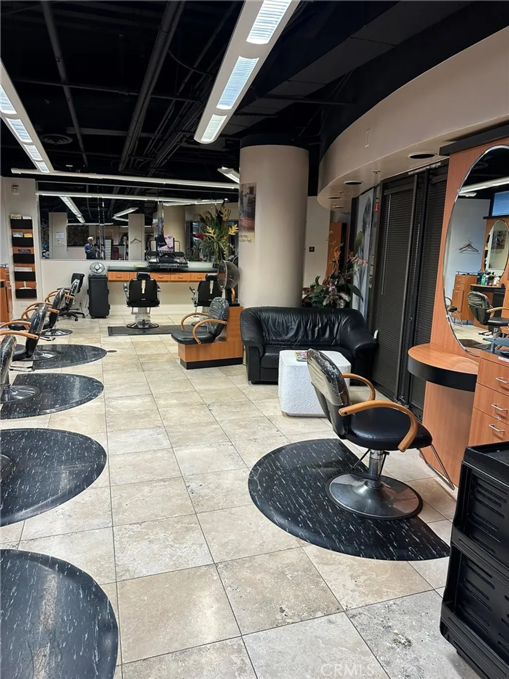 Additional image 9 of , Los Angeles, CA 90071
