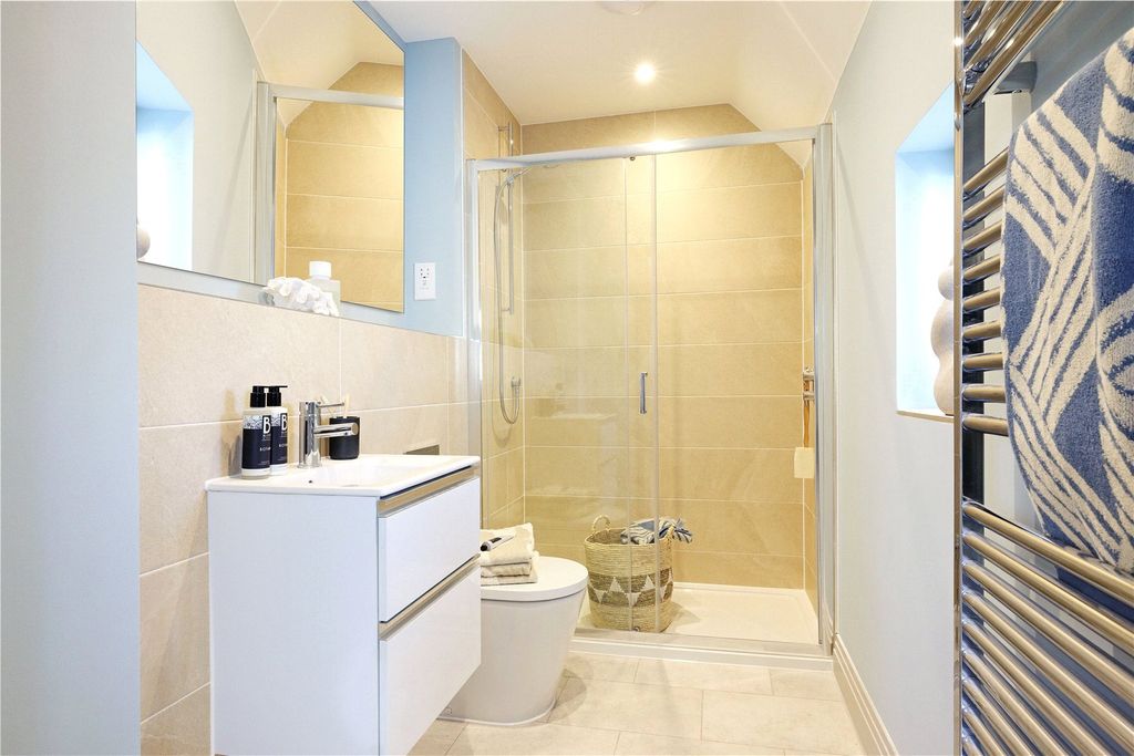 Additional image 7 of 3 bed semi-detached house for saleScotland Lane, Haslemere, Surrey GU27